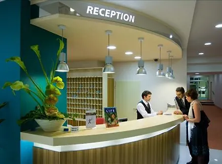 Sanssouci ホテル 4*