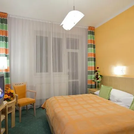 Sanssouci ホテル 4*